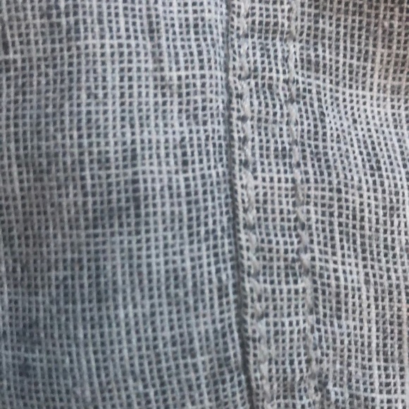 Express grey/white knit button from shorts - Picture 5 of 10